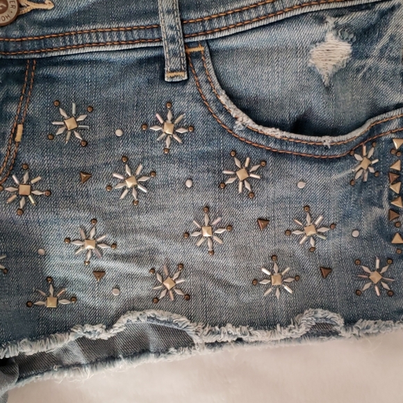 Hollister Jean shorts - Picture 2 of 3